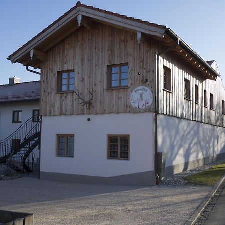Heuboden - Ferienwohnung im Land-Café Emmering  Exterior foto
