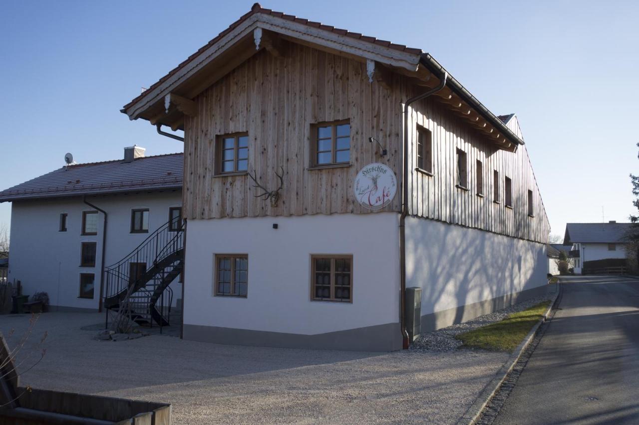 Heuboden - Ferienwohnung im Land-Café Emmering  Exterior foto